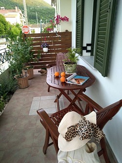 Beautiful private veranda full of flowers